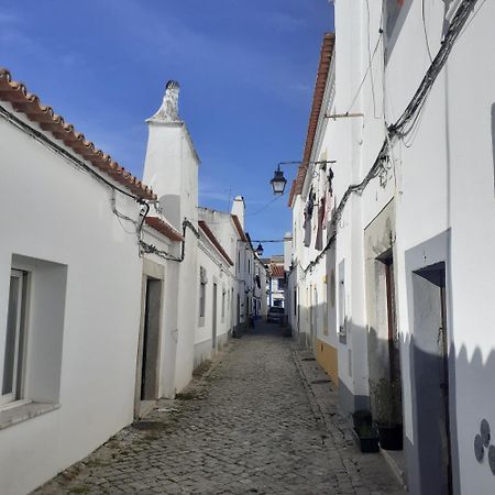 Casa Da Tia Marta Lägenhet Évora Exteriör bild